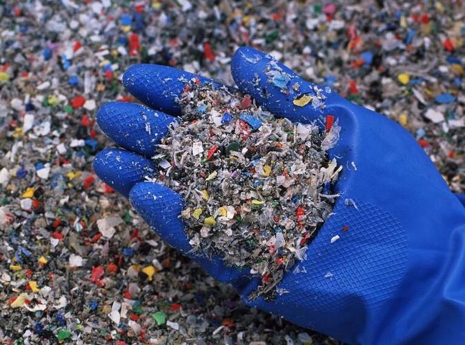天津回收塑胶原料